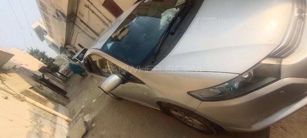Honda Insight 2013 for Sale in Multan Honda Insight 2013 for Sale in Multan Image-14