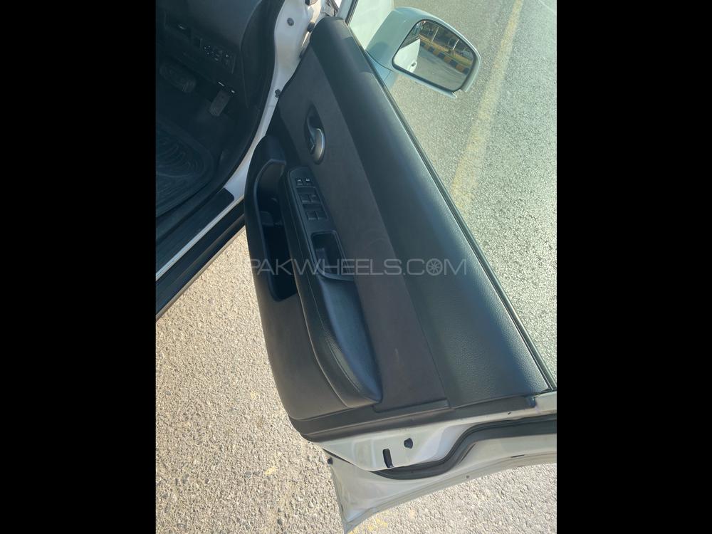 Nissan Tiida 2007 for Sale in Islamabad Nissan Tiida 2007 for Sale in Islamabad Image-12