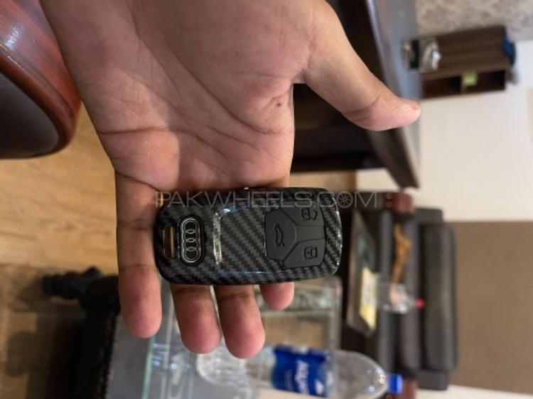 Audi A4 2016 for Sale in Sialkot Audi A4 2016 for Sale in Sialkot Image-8