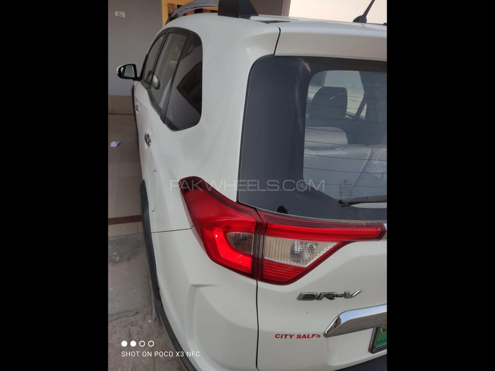 Honda BR-V 2018 for Sale in Gujranwala Honda BR-V 2018 for Sale in Gujranwala Image-5