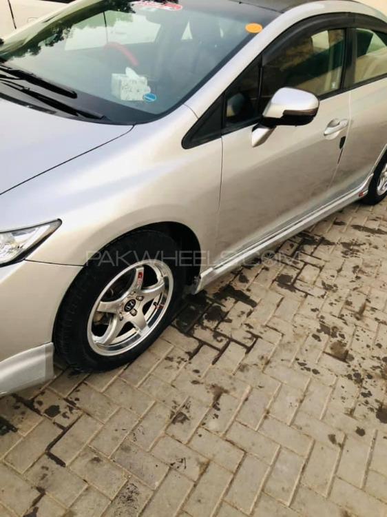 Honda Civic 2015 for Sale in Faisalabad Honda Civic 2015 for Sale in Faisalabad Image-4