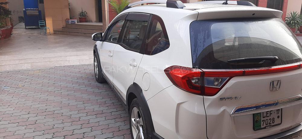Honda BR-V 2017 for Sale in Lahore Honda BR-V 2017 for Sale in Lahore Image-7