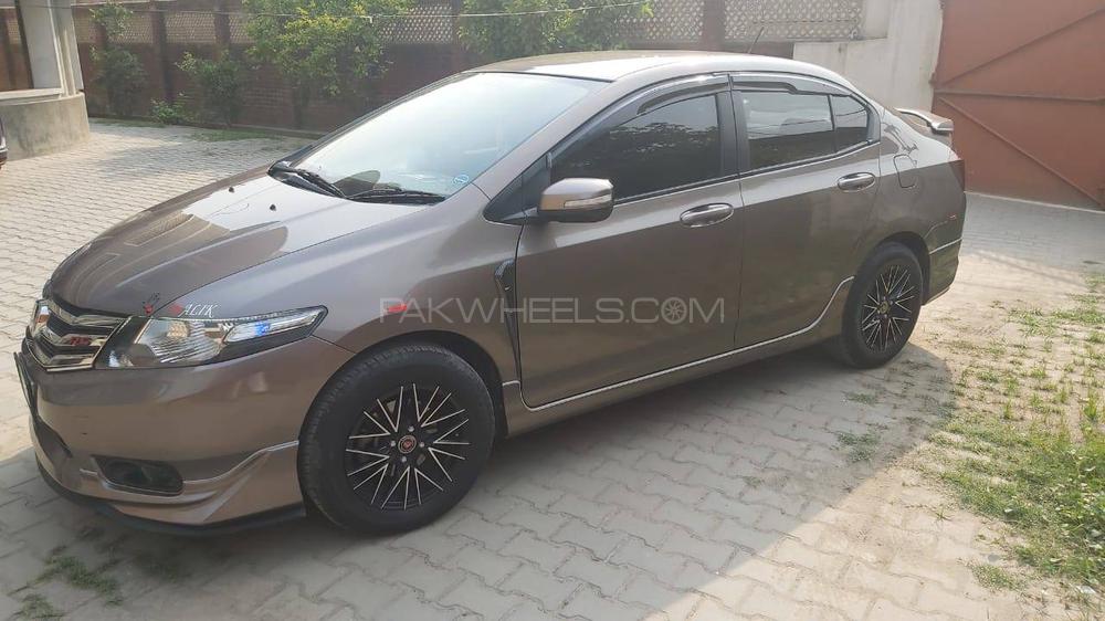 Honda City 2015 for Sale in Sialkot Image-1