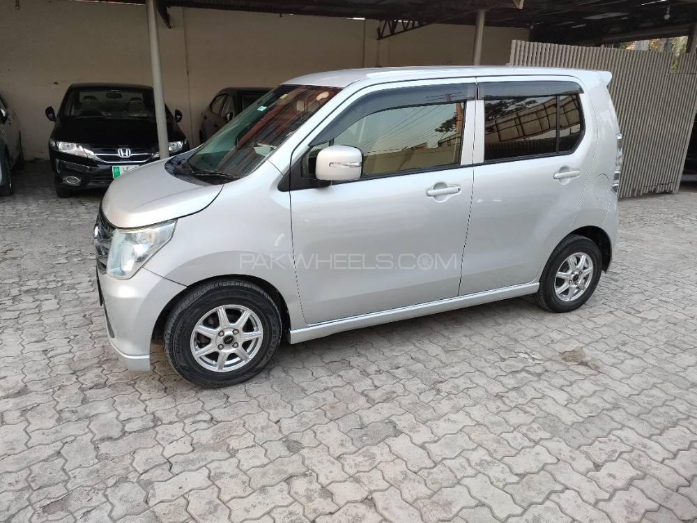 Mazda Flair 2015 for Sale in Lahore Mazda Flair 2015 for Sale in Lahore Image-9