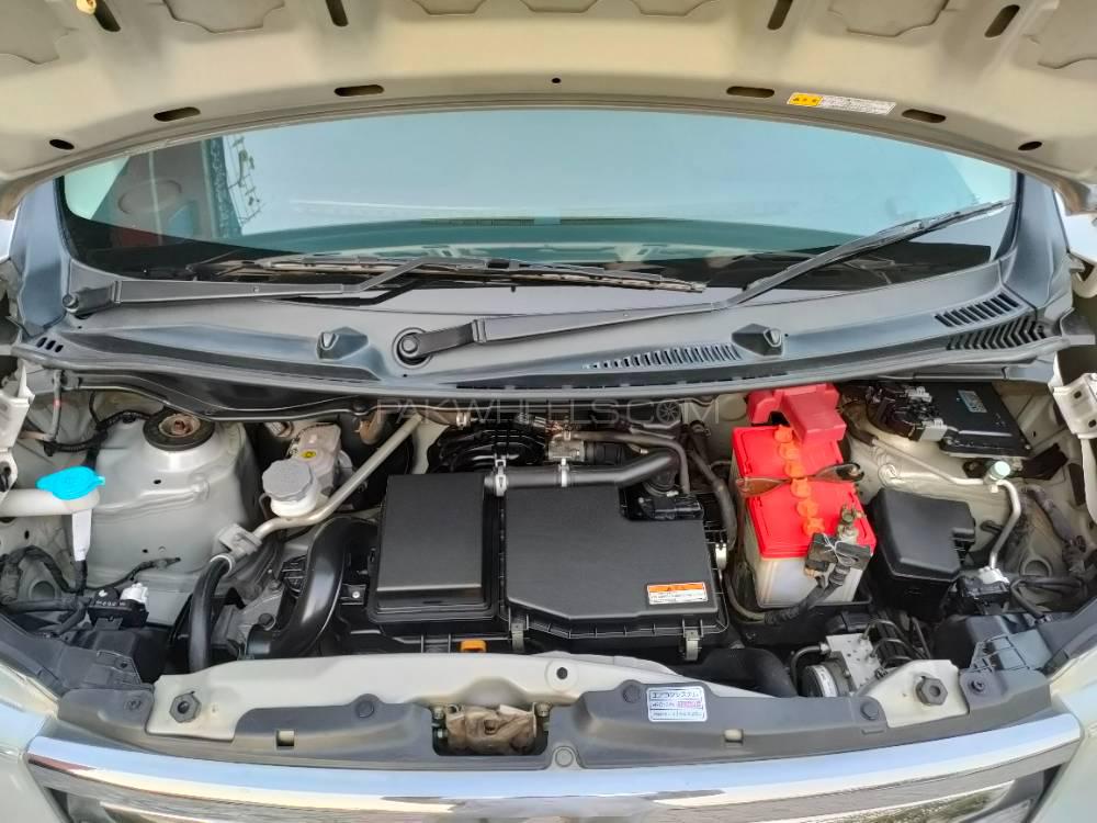 Mazda Flair 2015 for Sale in Lahore Mazda Flair 2015 for Sale in Lahore Image-18