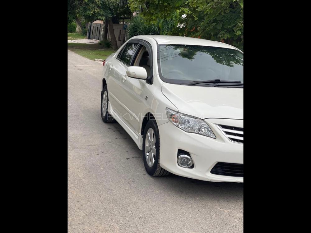 Toyota Corolla 2014 for Sale in Lahore Image-1