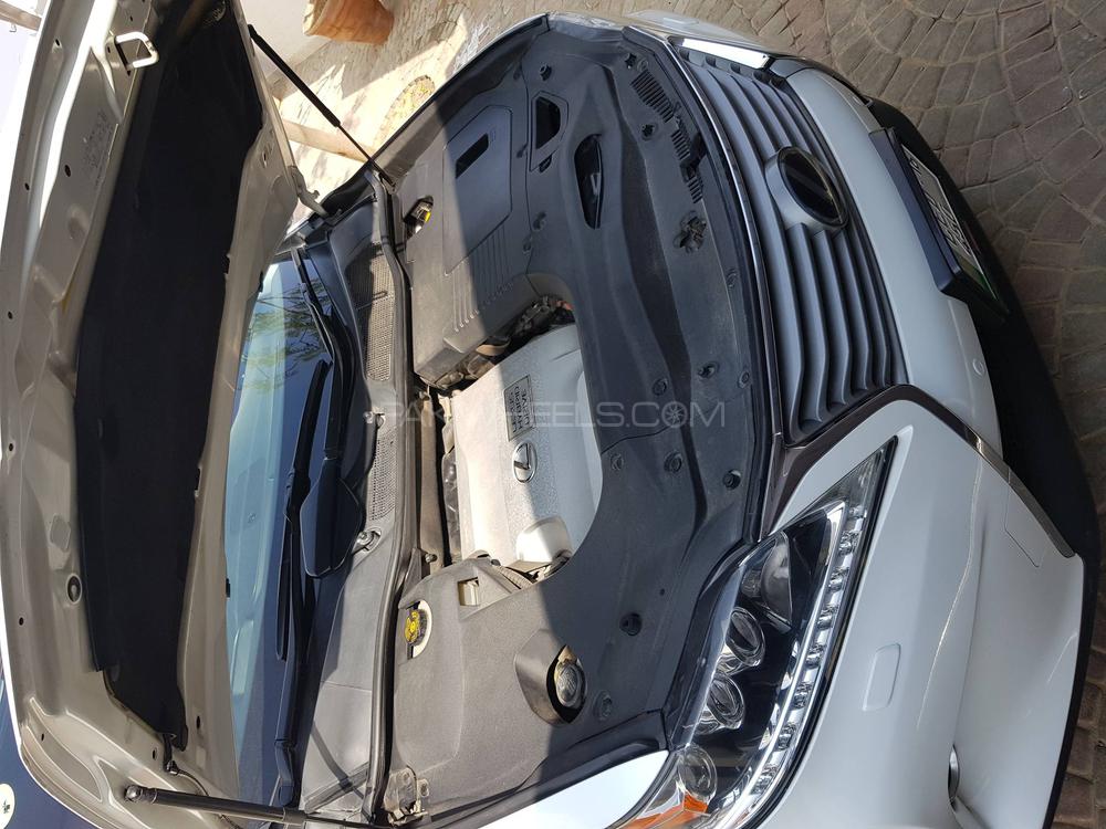 Lexus RX Series 2012 for Sale in Lahore Lexus RX Series 2012 for Sale in Lahore Image-11