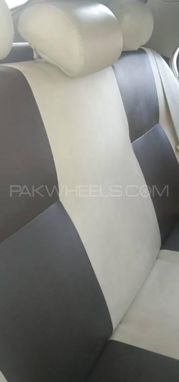 Toyota Corolla 2011 for Sale in Lahore Toyota Corolla 2011 for Sale in Lahore Image-16