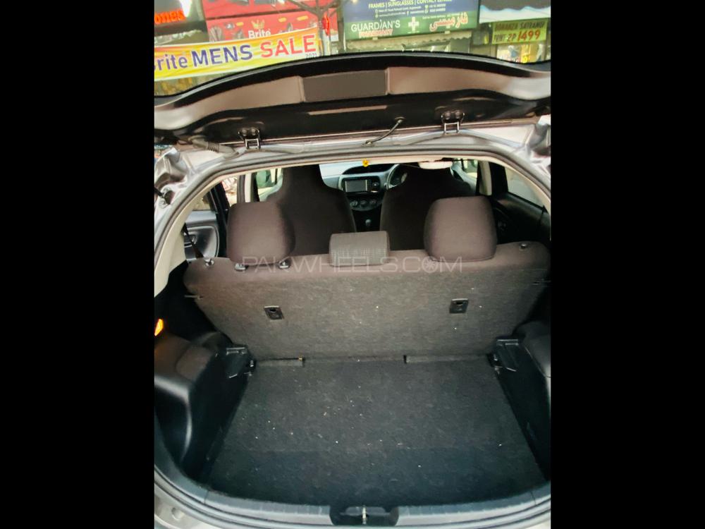 Toyota Vitz 2018 for Sale in Gujranwala Toyota Vitz 2018 for Sale in Gujranwala Image-13