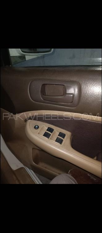 Honda Civic 2004 for Sale in Dera ismail khan Honda Civic 2004 for Sale in Dera ismail khan Image-9