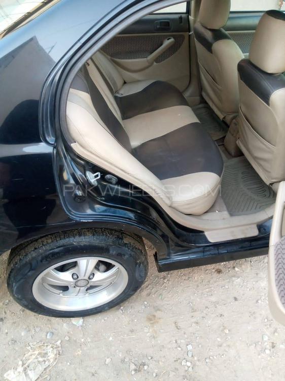 Honda Civic 2005 for Sale in Attock Honda Civic 2005 for Sale in Attock Image-3