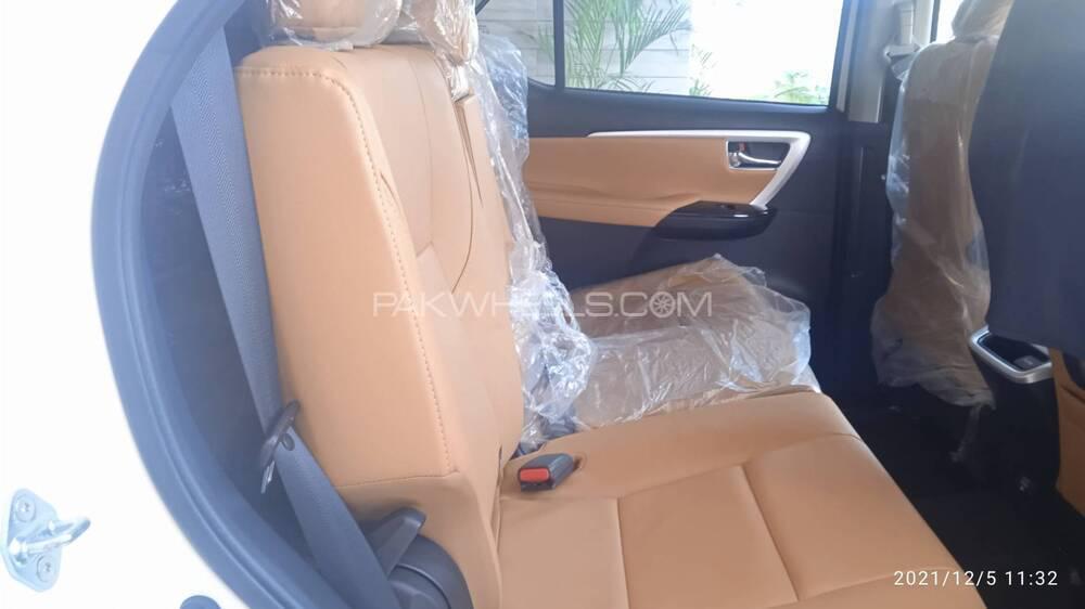 Toyota Fortuner 2021 for Sale in Lahore Toyota Fortuner 2021 for Sale in Lahore Image-11