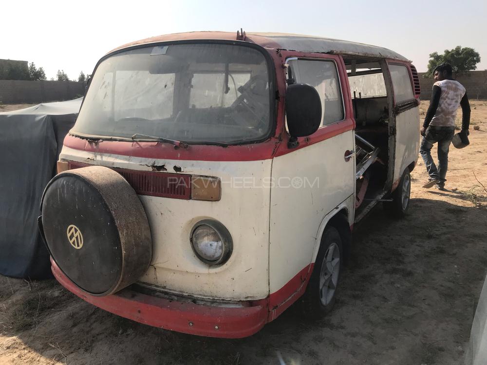 Volkswagen Camper 1977 for Sale in Karachi Image-1