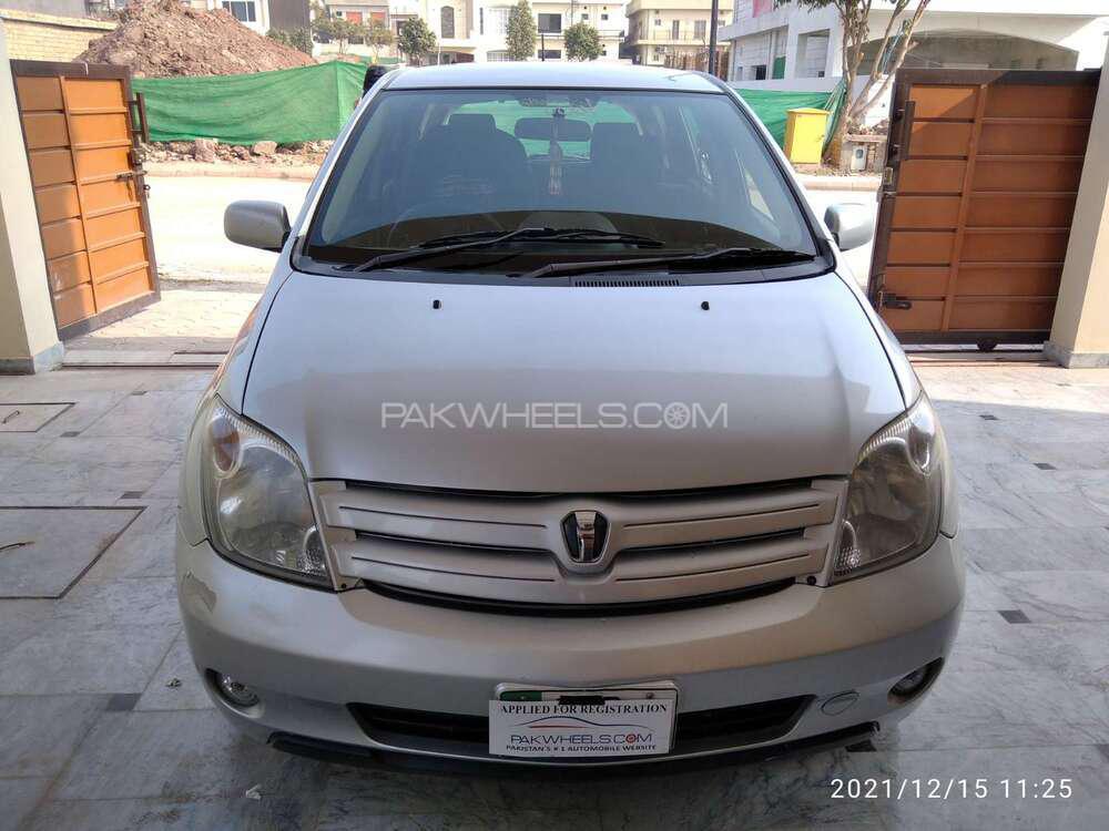 Toyota IST 2006 for Sale in Islamabad Image-1