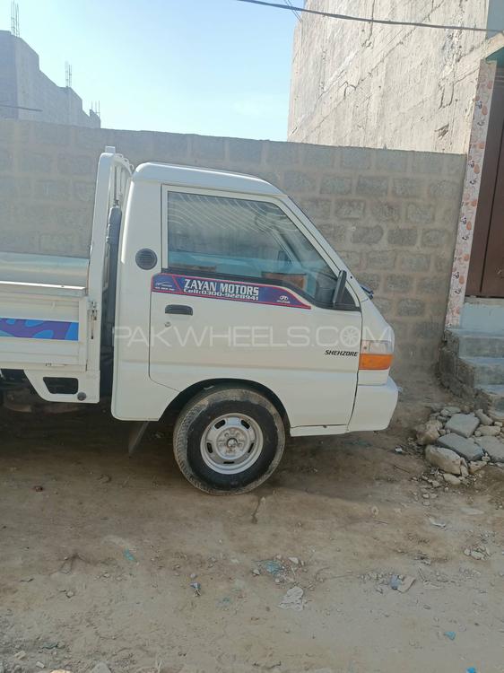 Hyundai Shehzore 2010 for sale in Karachi | PakWheels