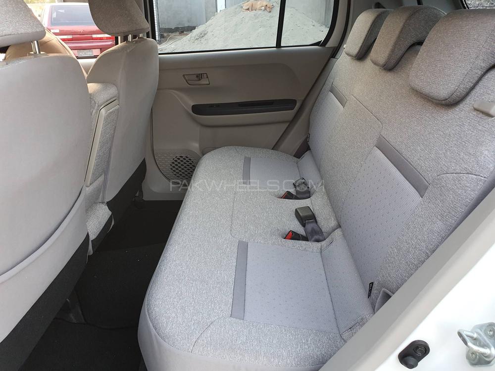 Toyota Passo 2018 for Sale in Peshawar Toyota Passo 2018 for Sale in Peshawar Image-5