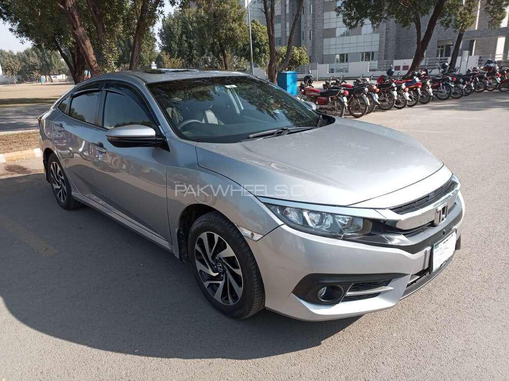 ہونڈا سوک 2018 for Sale in لاہور ہونڈا سوک 2018 for Sale in لاہور Image-5