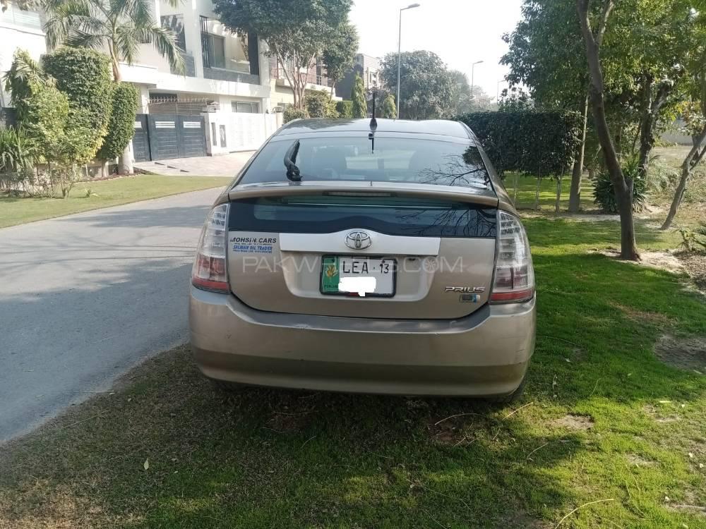 ٹویوٹا پریوس 2007 for Sale in لاہور ٹویوٹا پریوس 2007 for Sale in لاہور Image-3