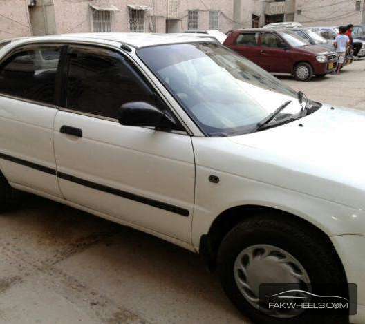Suzuki Baleno 2002 for Sale in Karachi Image-1