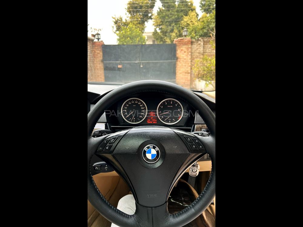 BMW 5 Series 2006 for Sale in Peshawar BMW 5 Series 2006 for Sale in Peshawar Image-17