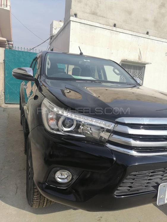Toyota Hilux 2018 for Sale in Attock Image-1
