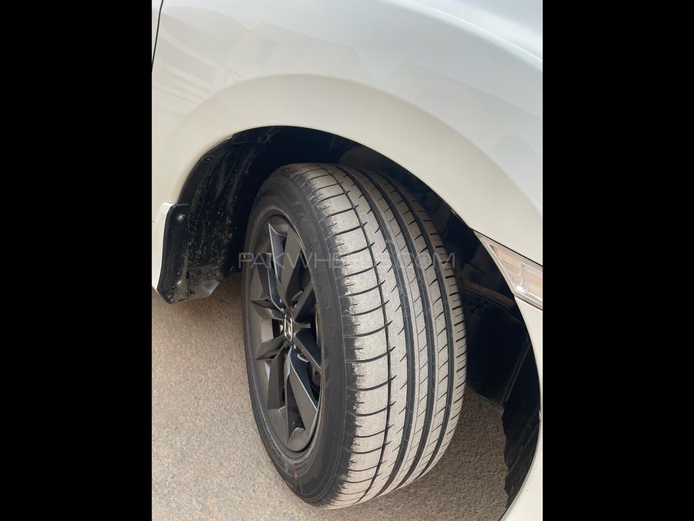 Honda Civic 2016 for Sale in Multan Honda Civic 2016 for Sale in Multan Image-12