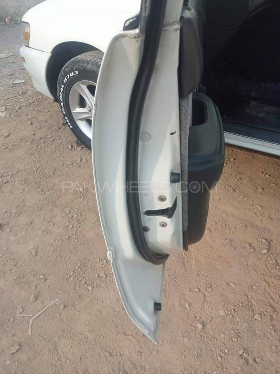 Toyota Corolla 1995 for Sale in Kamra Toyota Corolla 1995 for Sale in Kamra Image-12