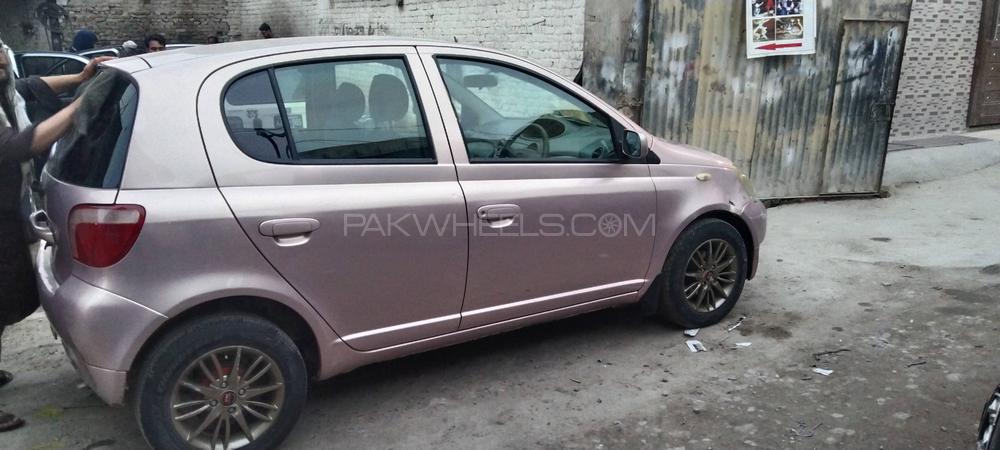 Toyota Vitz 2000 for Sale in Quetta Toyota Vitz 2000 for Sale in Quetta Image-8
