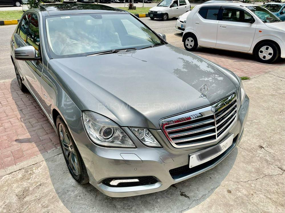 Mercedes Benz E Class 2009 for Sale in Islamabad Image-1