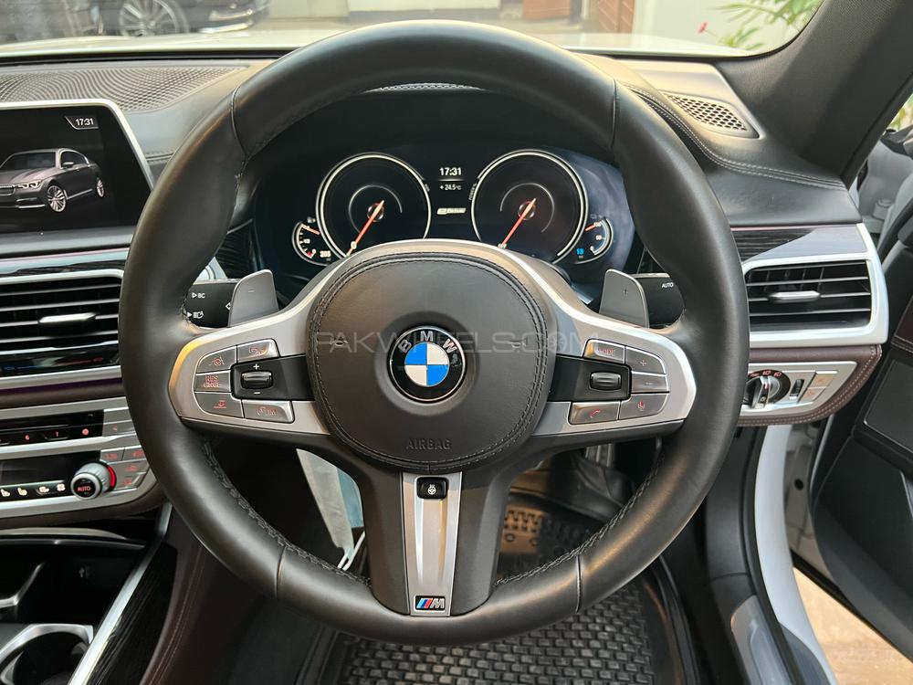 BMW 7 Series 2018 for Sale in Karachi BMW 7 Series 2018 for Sale in Karachi Image-11