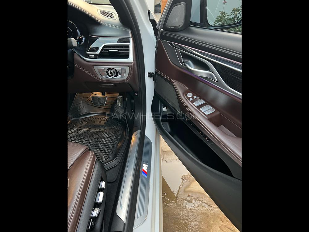 BMW 7 Series 2018 for Sale in Karachi BMW 7 Series 2018 for Sale in Karachi Image-13