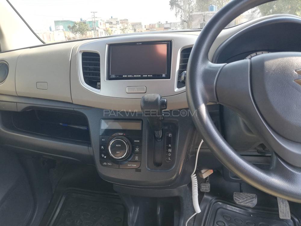Suzuki Wagon R 2014 for Sale in Islamabad Suzuki Wagon R 2014 for Sale in Islamabad Image-12