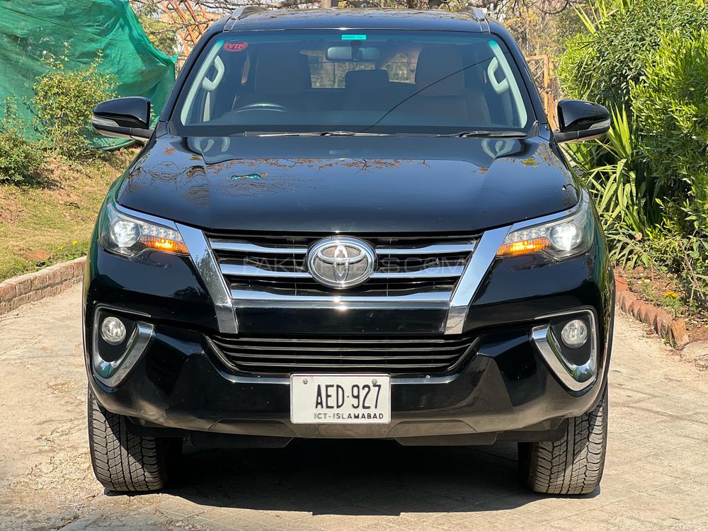Toyota Fortuner 2017 for Sale in Islamabad Image-1