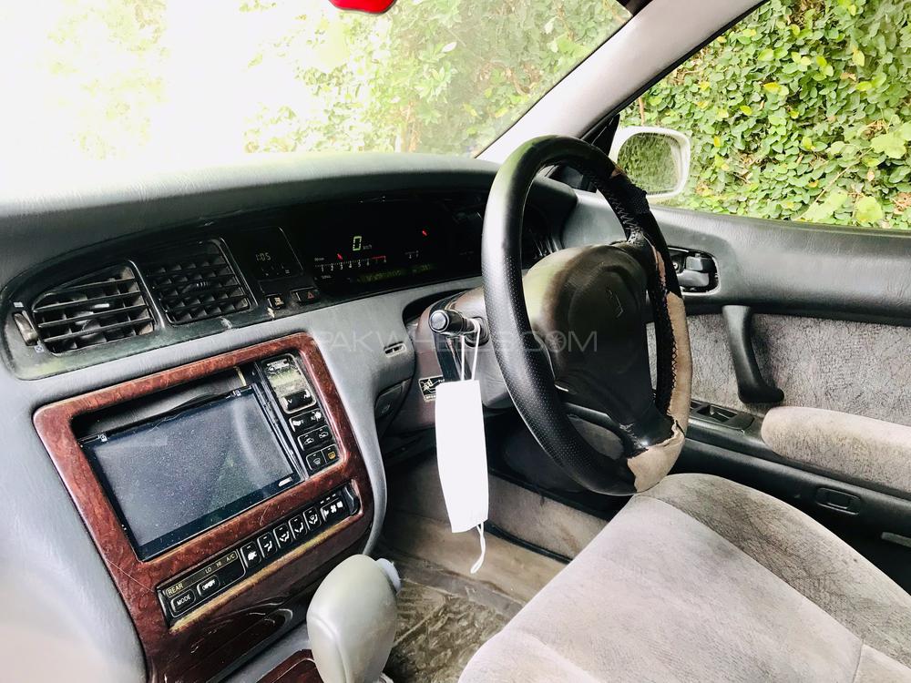 Toyota Crown 1993 for Sale in Rawalpindi Toyota Crown 1993 for Sale in Rawalpindi Image-3