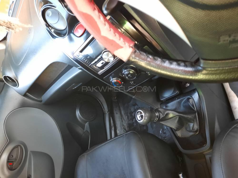 FAW V2 2019 for Sale in Rawalpindi FAW V2 2019 for Sale in Rawalpindi Image-10
