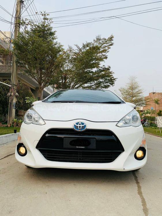 Toyota Aqua 2019 for Sale in Multan Image-1