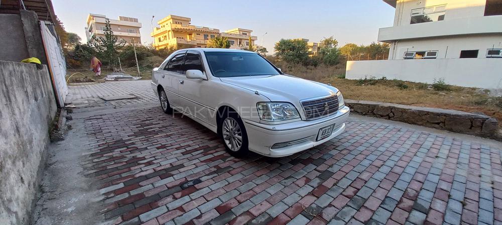 Toyota Crown 2001 for Sale in Islamabad Toyota Crown 2001 for Sale in Islamabad Image-5