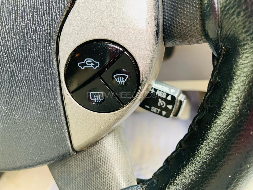 Toyota Prius 2007 for Sale in Lahore Toyota Prius 2007 for Sale in Lahore Image-10