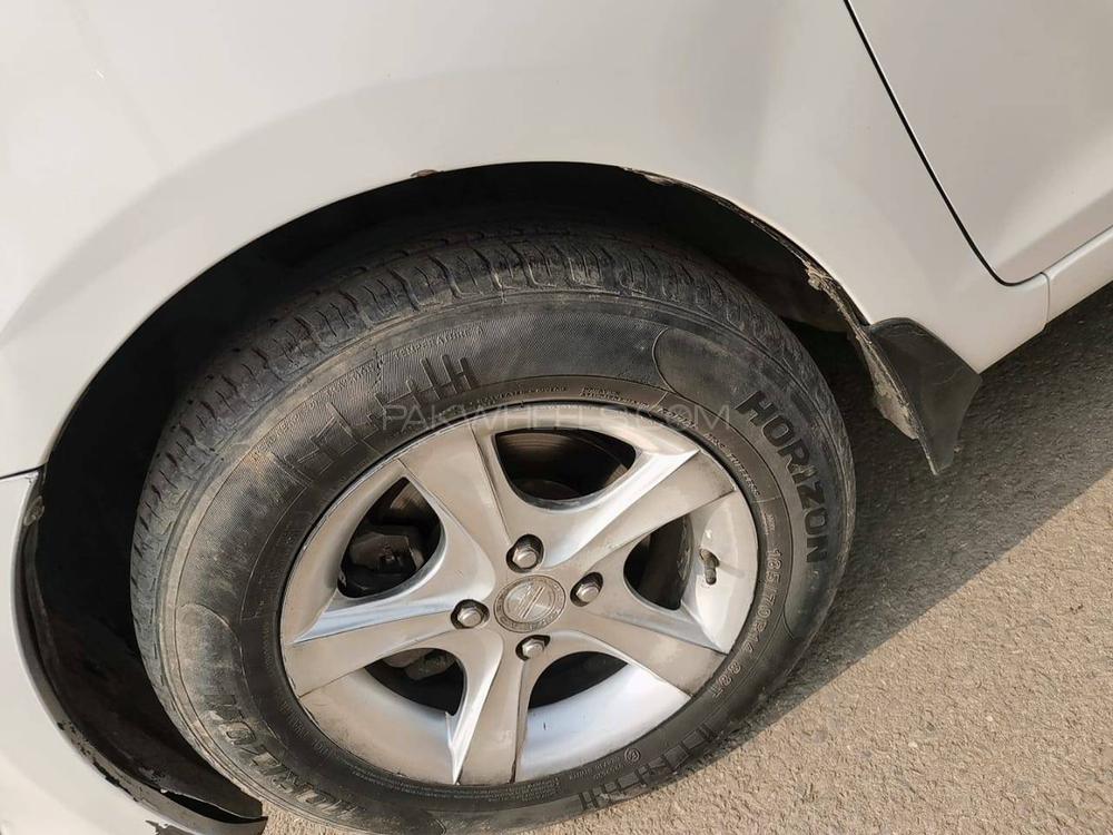 Toyota Belta 2005 for Sale in Lahore Toyota Belta 2005 for Sale in Lahore Image-4