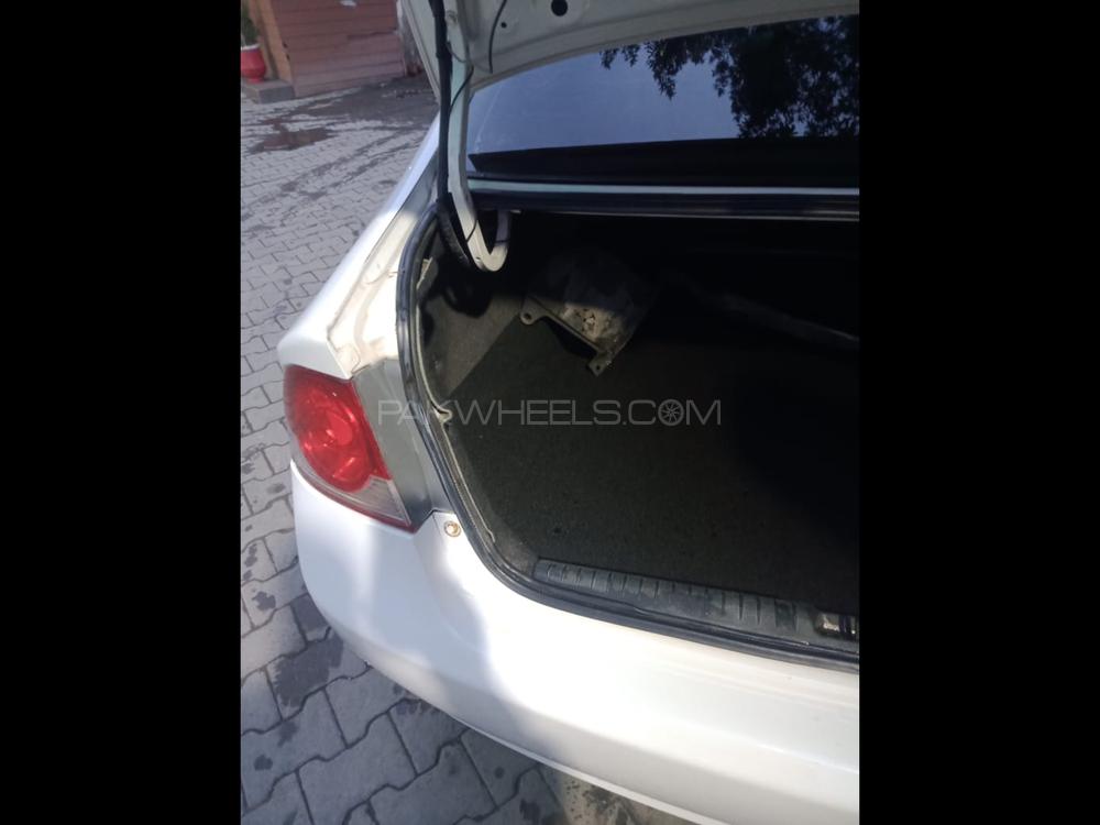ہونڈا سوک 2011 for Sale in لاہور ہونڈا سوک 2011 for Sale in لاہور Image-4