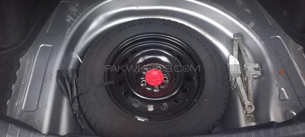 Toyota Corolla 2015 for Sale in Lahore Toyota Corolla 2015 for Sale in Lahore Image-11