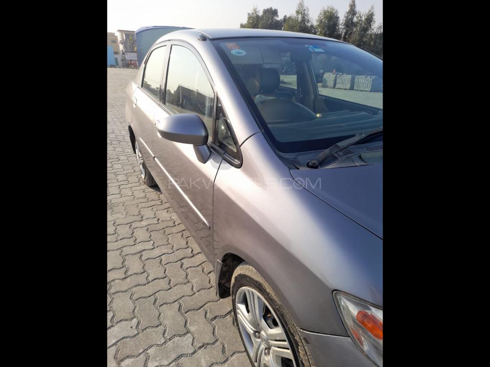 Honda City 2004 for Sale in Sheikhupura Honda City 2004 for Sale in Sheikhupura Image-2