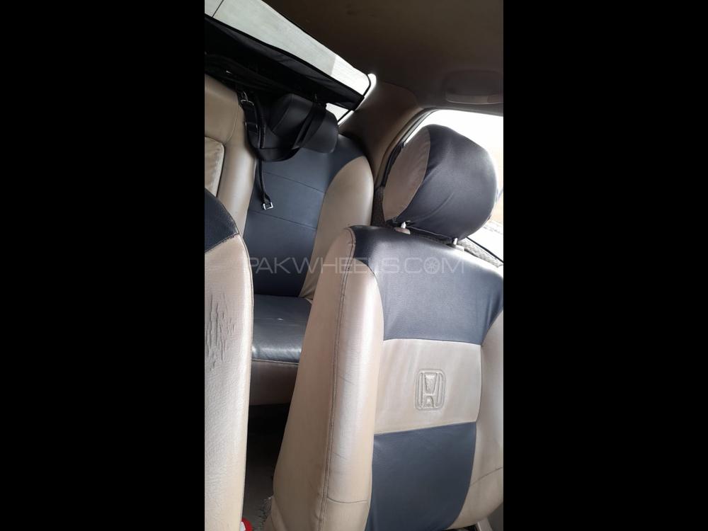 Honda City 2004 for Sale in Sheikhupura Honda City 2004 for Sale in Sheikhupura Image-4