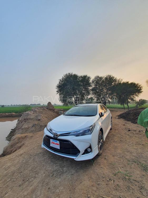 Toyota Corolla 2022 for Sale in Fort Abbass Image-1