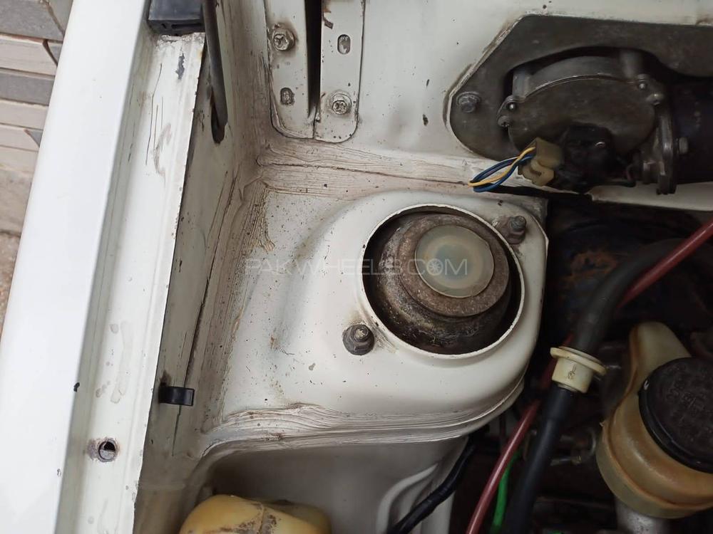 Suzuki Mehran 2006 for Sale in Lahore Suzuki Mehran 2006 for Sale in Lahore Image-10