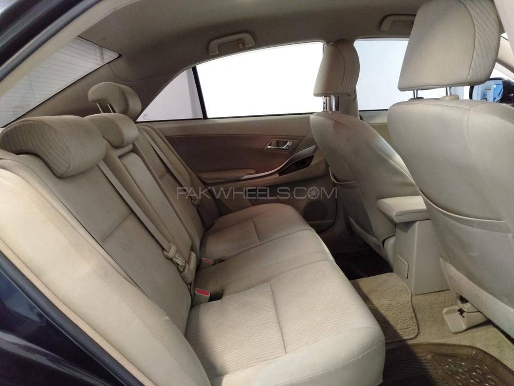 ٹویوٹا پریمیو 2010 for Sale in کراچی ٹویوٹا پریمیو 2010 for Sale in کراچی Image-7
