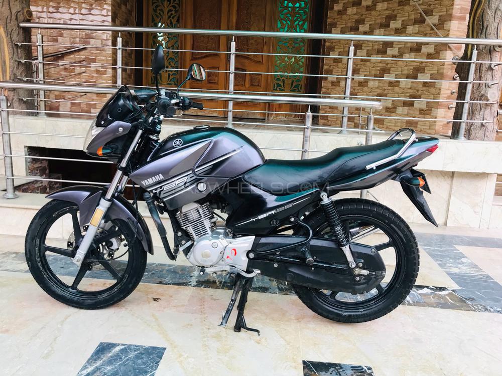 Yamaha YBR 125 2018 for Sale in Peshawar Image-1