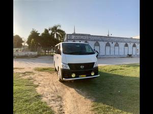 Toyota Hiace Standard 2.7 2018 for Sale in Sialkot
