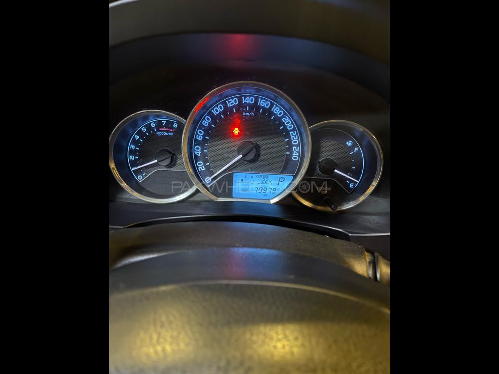 Toyota Corolla 2017 for Sale in Lahore Toyota Corolla 2017 for Sale in Lahore Image-9