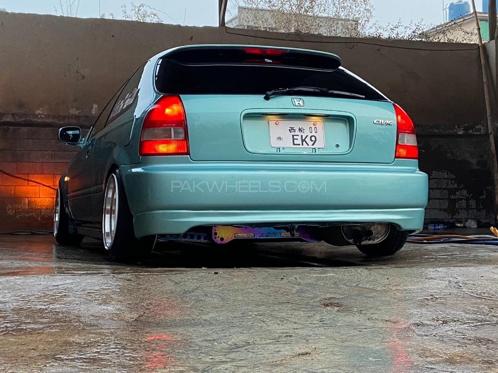 Honda Civic - 2000 Whale? Image-1